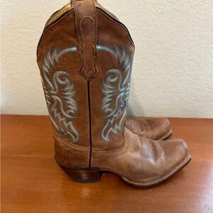 Nocona Western Boots – Brown Leather w/ Turquoise Stitching